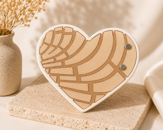 Concha Heart Lash Tile